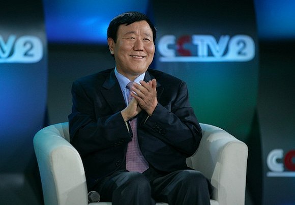 2012年8月，朱新禮在央視2套節(jié)目上。